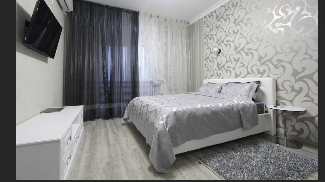 Luxury Exclusive Apartments Skyhouse Exfactor Chisinau Exterior foto