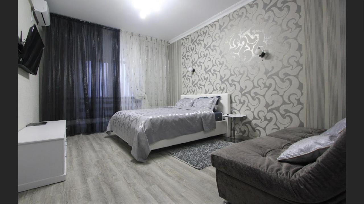 Luxury Exclusive Apartments Skyhouse Exfactor Chisinau Exterior foto